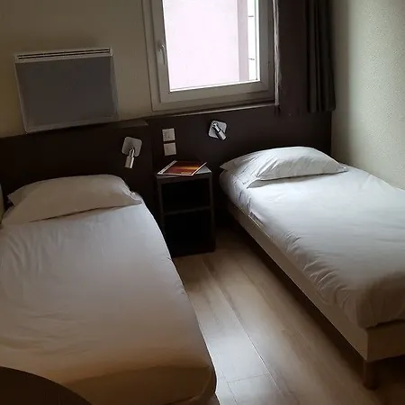 Primo Centre Hotel 2*