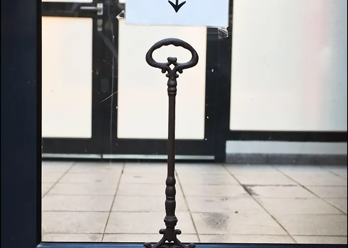 Primo Centre Hotel 2*